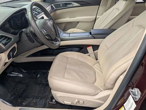 Used 2017 Lincoln MKZ Reserve image 16