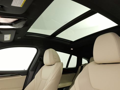 Used 2025 BMW X4 xDrive30i image 33