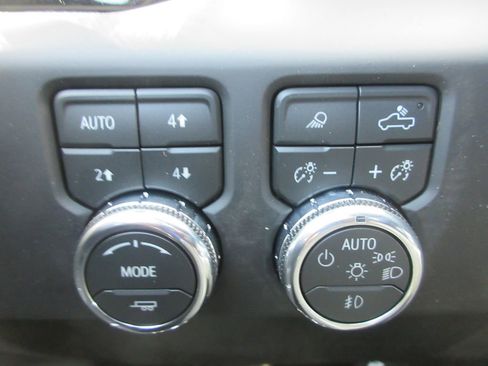 New 2026 GMC Sierra 2500 AT4X AWD/4WD image 18