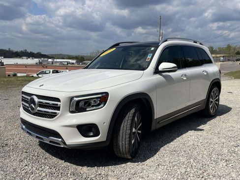 Used 2022 Mercedes-Benz GLB 250 4MATIC w/ Premium Package Lite image 23