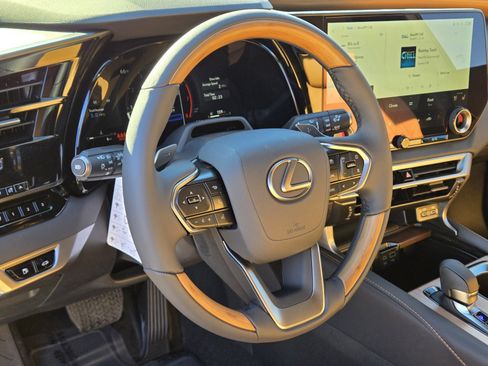 New 2026 Lexus RX 350 FWD image 11