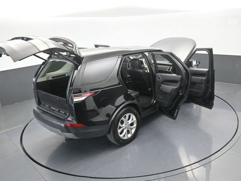 Used 2020 Land Rover Discovery SE image 66