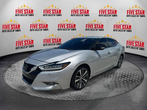 Used 2019 Nissan Maxima 3.5 SV w/ Floor Mat Group FWD image 3