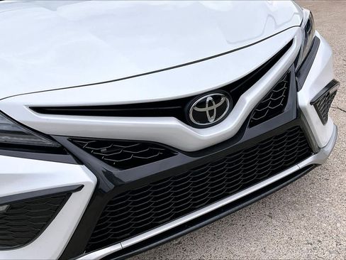 Used 2023 Toyota Camry XSE image 29