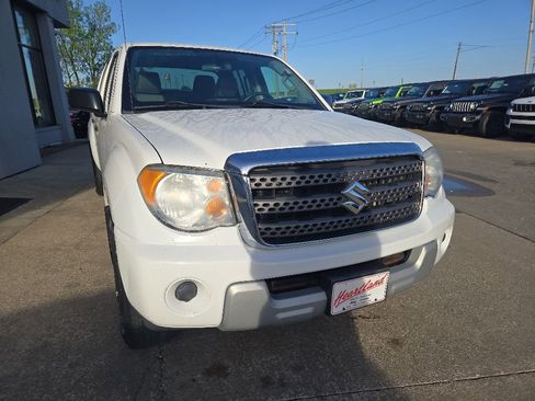 Used 2012 Suzuki Equator Sport AWD/4WD image 14