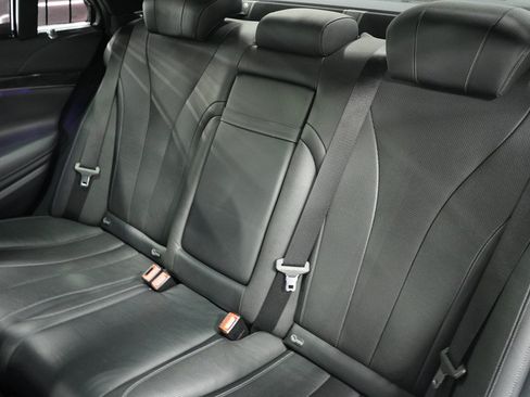 Used 2017 Mercedes-Benz S 550 Sedan w/ Premium Package image 16