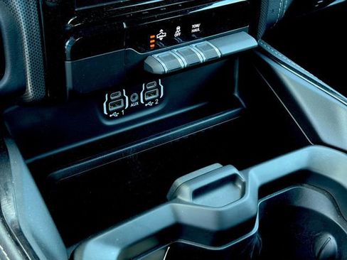 Used 2024 RAM 1500 Limited w/ Bed Utility Group image 31