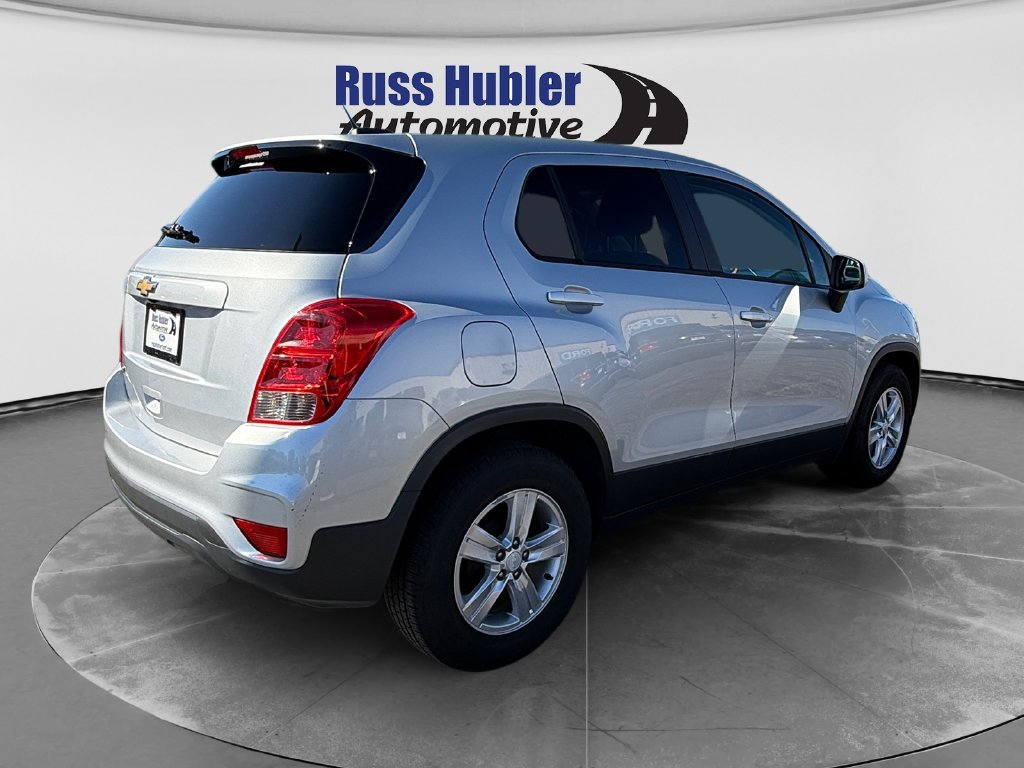 Used 2020 Chevrolet Trax LS w/ Tint and Cruise Package FWD image 7