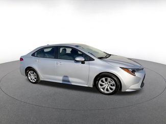 Used 2025 Toyota Corolla LE video 2