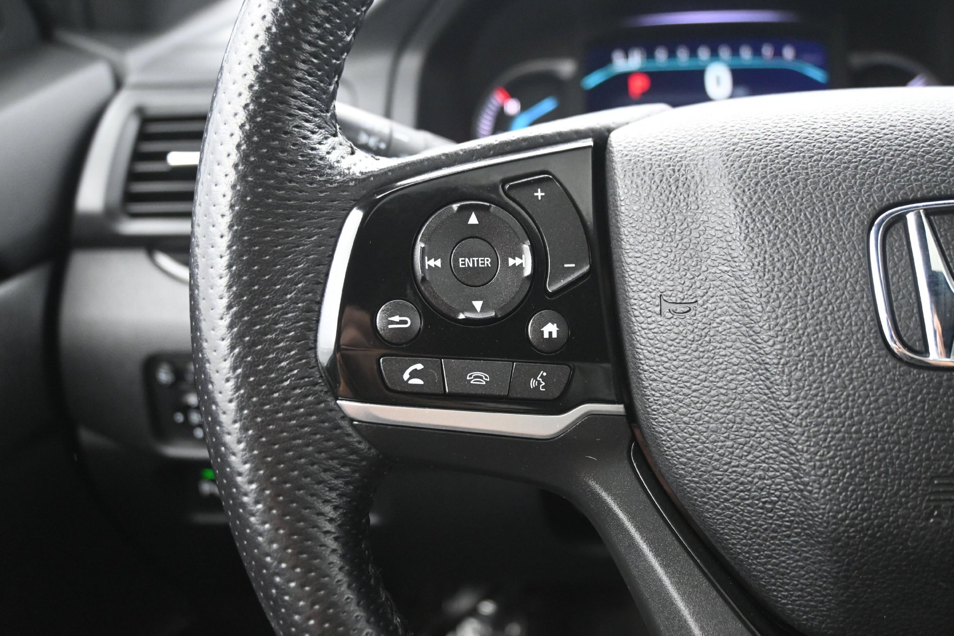 Used 2020 Honda Passport Touring image 21
