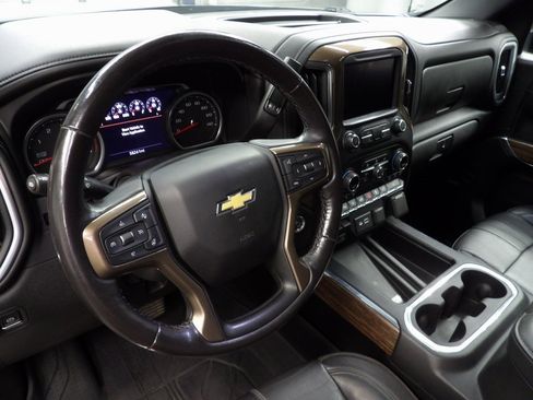 Used 2021 Chevrolet Silverado 1500 High Country w/ Technology Package image 53