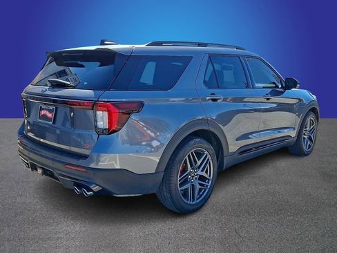 Used 2025 Ford Explorer ST w/ Sun And Sound Package AWD/4WD image 5