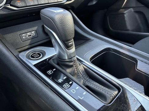 Certified 2023 Nissan Sentra SV FWD image 28