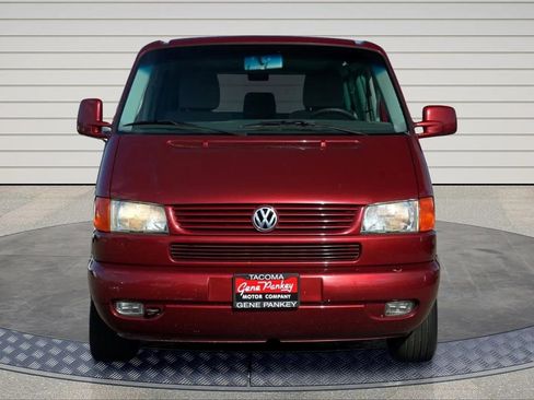 Used 2003 Volkswagen Eurovan MV image 2