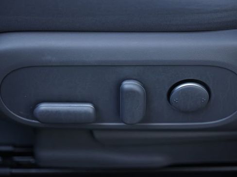 Used 2024 Hyundai Ioniq 5 SEL image 21