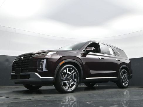 Used 2023 Hyundai Palisade Limited AWD/4WD image 22
