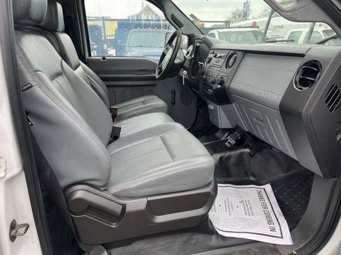 Used 2014 Ford F450 XL image 6