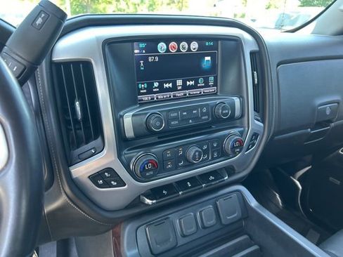 Used 2018 GMC Sierra 1500 SLT w/ SLT Premium Package AWD/4WD image 24