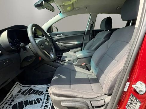 Used 2019 Hyundai Tucson SE w/ Cargo Package FWD image 9