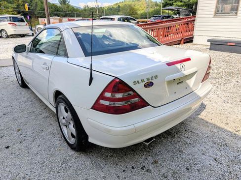 Used 2002 Mercedes-Benz SLK 320 image 11
