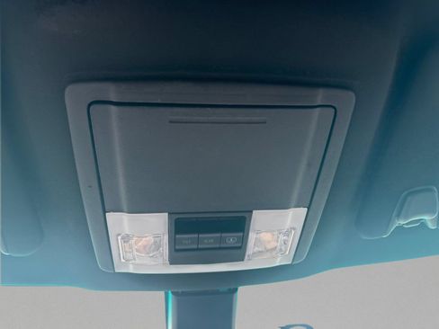 Used 2016 Ford Explorer Limited w/ Equipment Group 301A FWD image 14