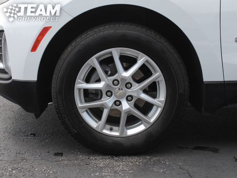 Used 2024 Chevrolet Equinox LT AWD/4WD image 31