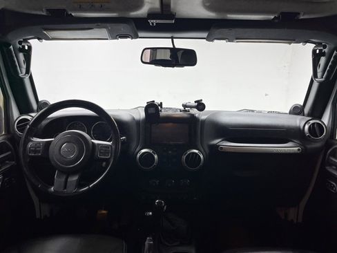 Used 2021 Jeep Wrangler Unlimited Rubicon image 8