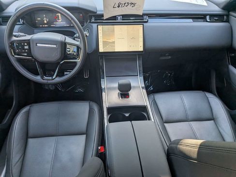 Certified 2026 Land Rover Range Rover Velar Dynamic SE AWD/4WD image 18