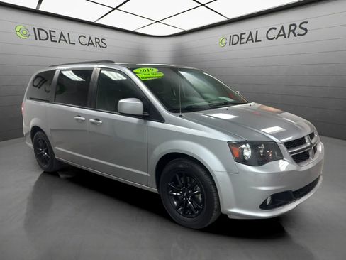Used 2019 Dodge Grand Caravan GT FWD image 3