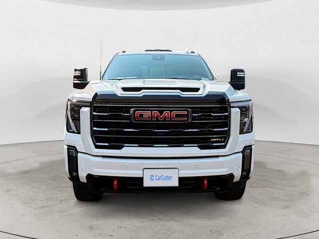 Used 2024 GMC Sierra 3500 AT4 w/ Technology Package AWD/4WD image 2