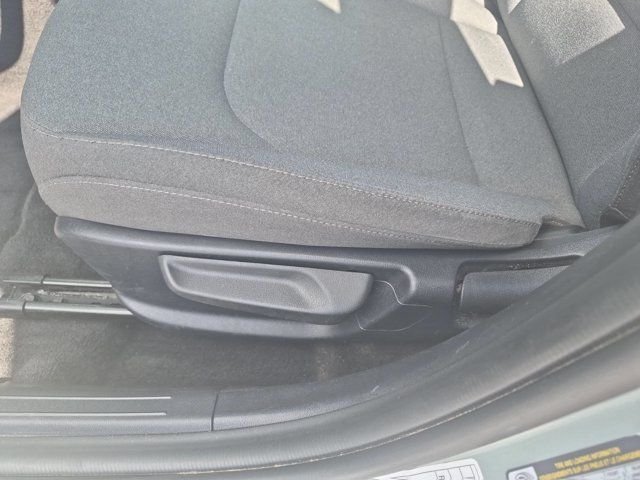 Used 2025 Kia K4 FWD image 14
