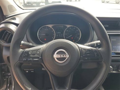 Used 2024 Nissan Kicks S image 25