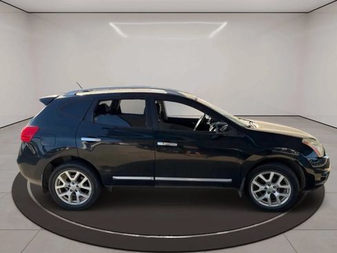 Used 2011 Nissan Rogue SV w/ SL Pkg AWD/4WD image 3