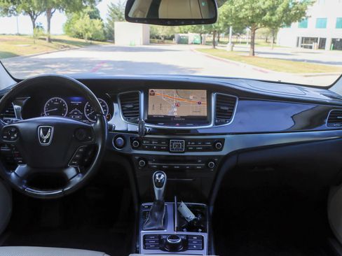 Used 2016 Hyundai Equus Ultimate RWD image 26