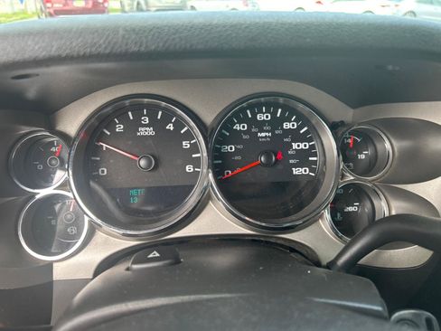 Used 2011 Chevrolet Silverado 1500 LT w/ All-Star Edition AWD/4WD image 14