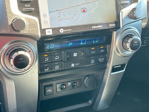 Used 2021 Toyota 4Runner Limited image 19