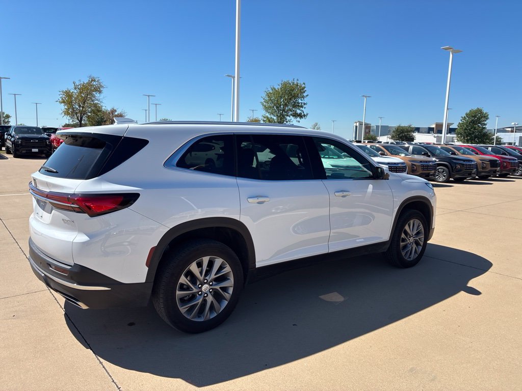 Used 2026 Buick Enclave Preferred w/ Power Package FWD image 3