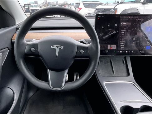 Used 2022 Tesla Model Y Performance AWD/4WD image 14