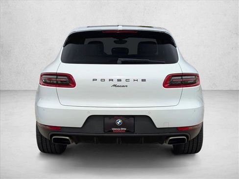 Used 2017 Porsche Macan AWD/4WD image 7