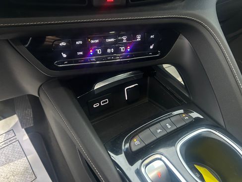 Used 2022 Buick Envision Preferred image 24