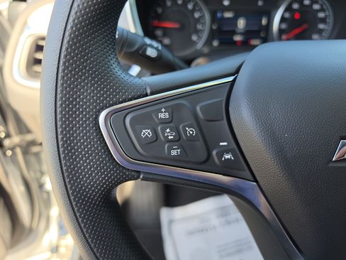 Used 2024 Chevrolet Equinox LS w/ LS Convenience Package FWD image 30
