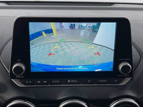 Used 2021 Nissan Sentra SV FWD image 13