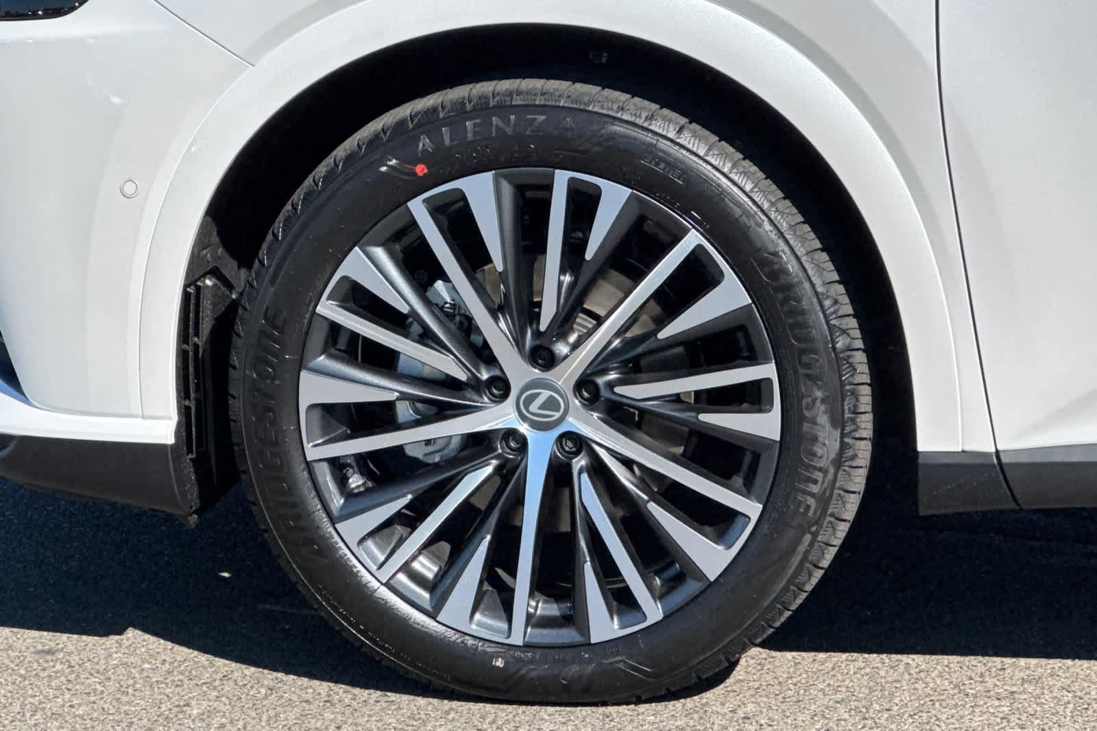 New 2026 Lexus RX 350 Premium Plus w/ Convenience Package AWD/4WD image 32