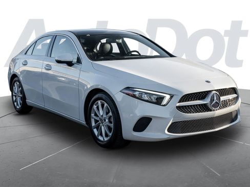 Used 2020 Mercedes-Benz A 220 4MATIC image 4