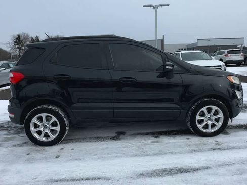 Used 2019 Ford EcoSport SE image 9