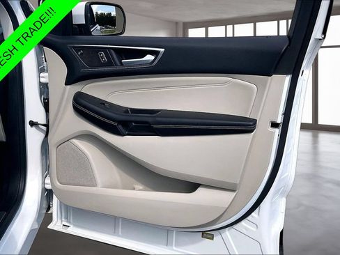 Used 2021 Ford Edge Titanium w/ Equipment Group 301A FWD image 27