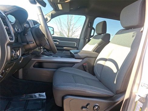 Used 2021 RAM 1500 Big Horn image 13
