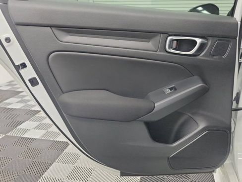 Certified 2025 Honda Civic Sport image 18