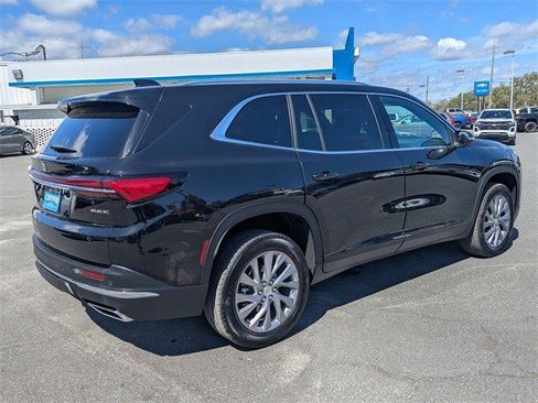 Certified 2025 Buick Enclave Preferred image 6