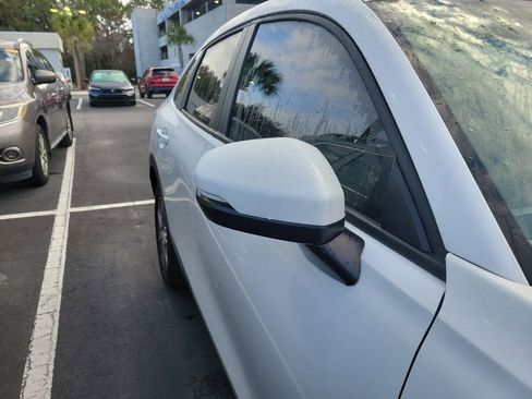 Certified 2024 Honda HR-V LX image 10